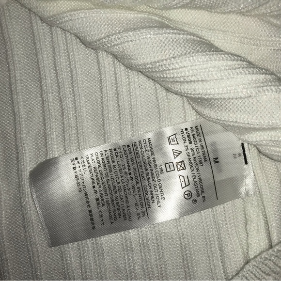 NWT! Banana Republic White Tailored Tank size  M - Picture 5 of 6